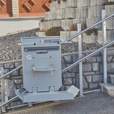 Ascendor_PLT_folding-seat