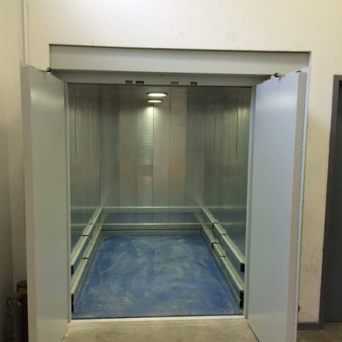 Monte-charge-accessible- EGV HYDRAL-1