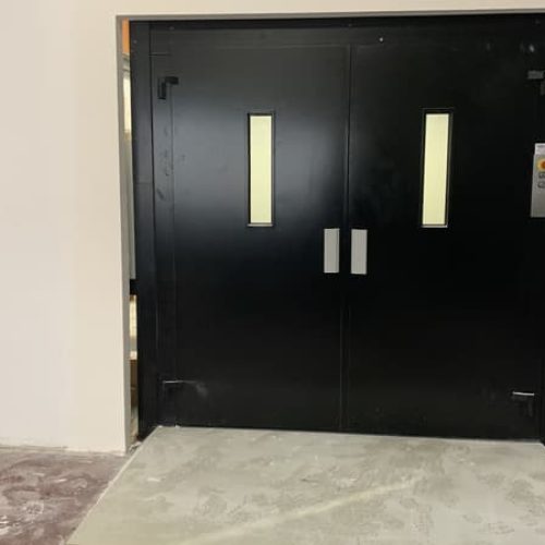 Monte-charge-accessible-IMG_8291